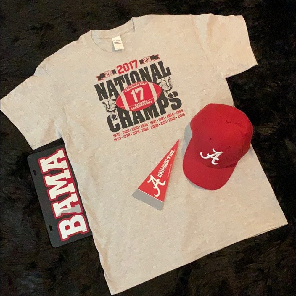 Gildan UA 2017 National Champs L T-shirt Roll Tide